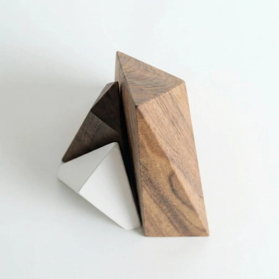 Patung Kayu Bentuk Segitiga Ge - Geometric Shelf Triangle ulasan dan harga